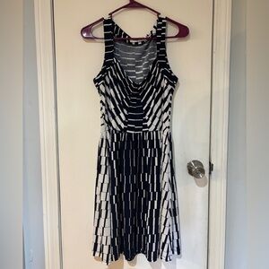 NWOT ModCloth- Sunny Girl dress size M